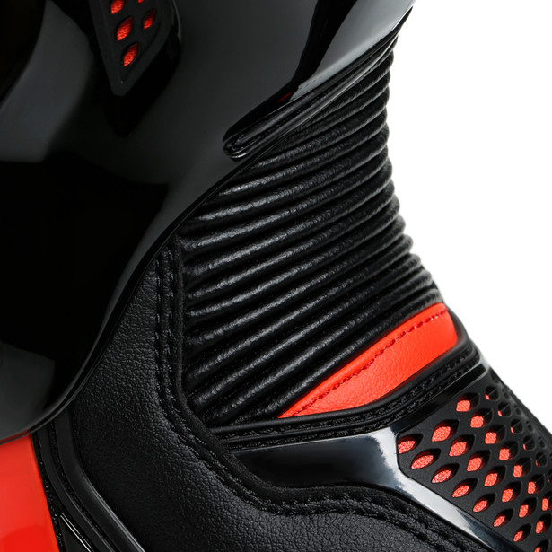 Botas DAINESE TORQUE 3 Out black/fluo-red