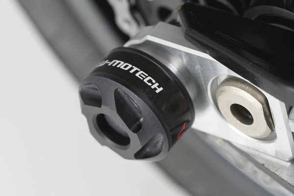 Protector eje trasero p/BMW F700/800GS ADVENTURE